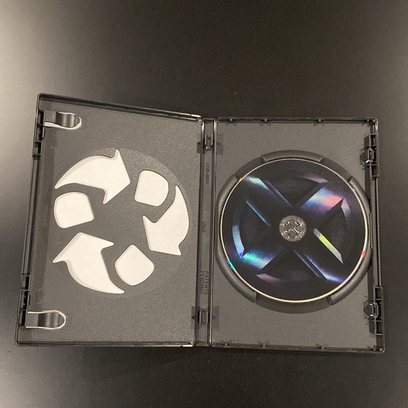 X-Men - DVD - Picture 3 of 4